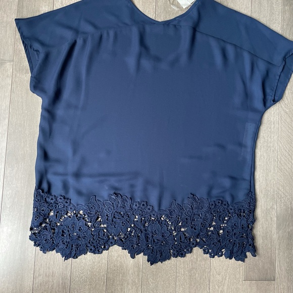 Zac & Rachel Sz S blouse. New with tags - Picture 2 of 4